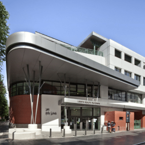 Aller sur la page du lycée Hector Guimard
