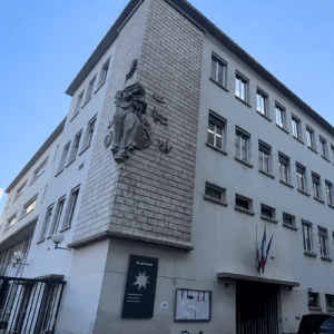 Aller sur la page du lycée Léonard de Vinci