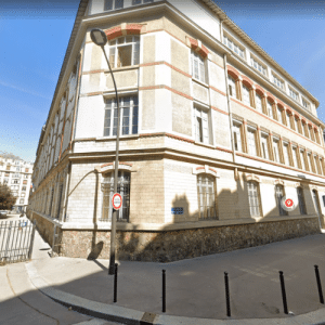 Aller sur la page du lycée Maria Deraismes